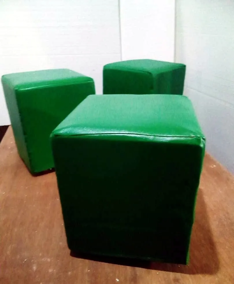 Poufs